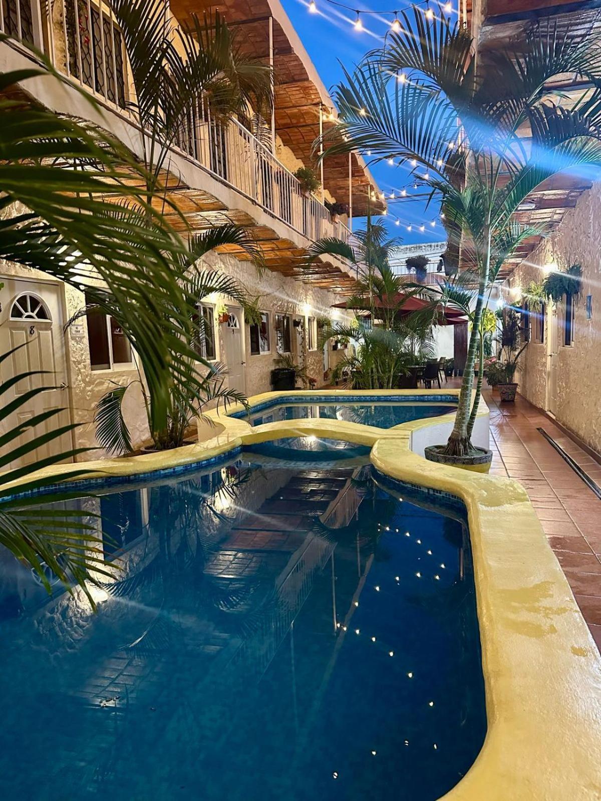 Bungalows Las Glorias Rincon de Guayabitos Buitenkant foto